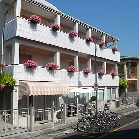 Hotel Eliani 3*