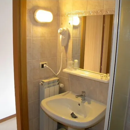 Eliani Otel Grado