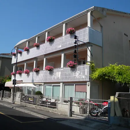 Eliani Hotel