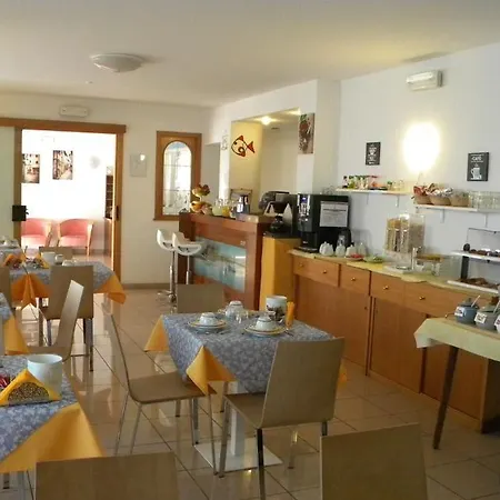 Hotel Eliani 3*