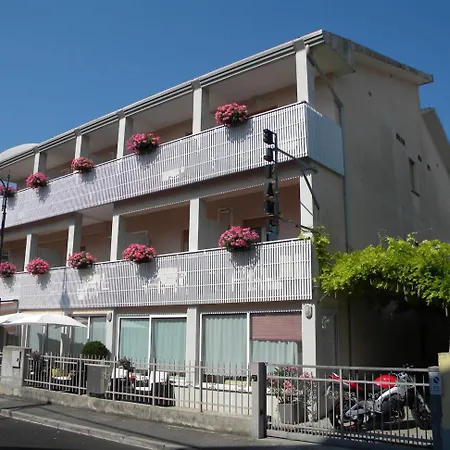 Eliani Ξενοδοχείο Γκράντο