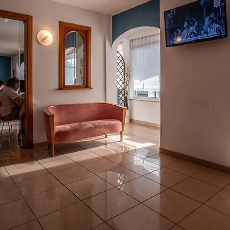 Otel Eliani