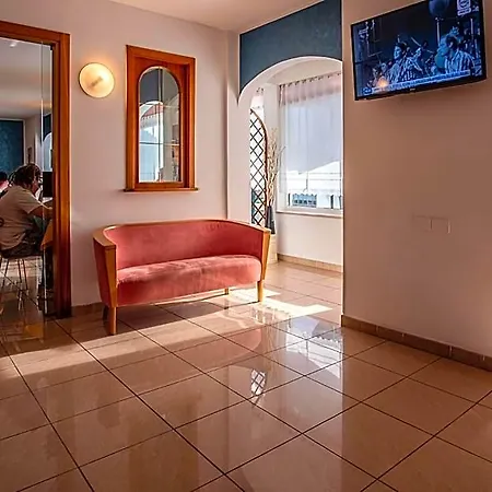 Eliani Hotel 3*