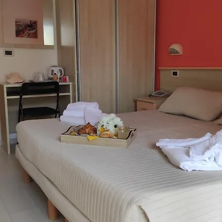 Eliani ホテル